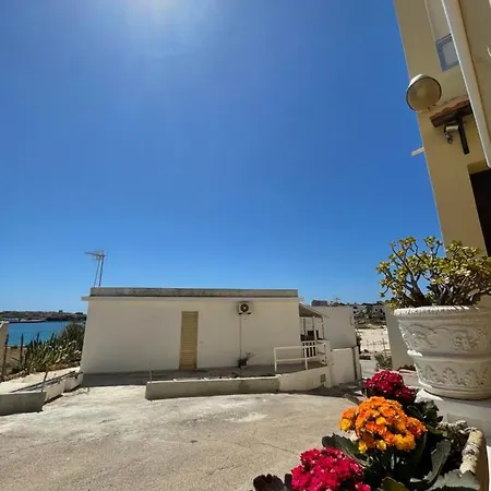 Le Di Nunzia * Lampedusa